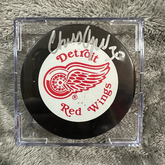 Vintage 90’s Detroit Red Wings Chris Osgood Autographed Official NHL Hockey Puck - Picture 4 of 5